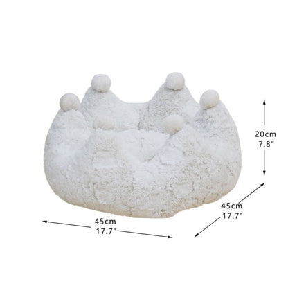 Rose Crown Pet Bed (Ivory, 17.7")